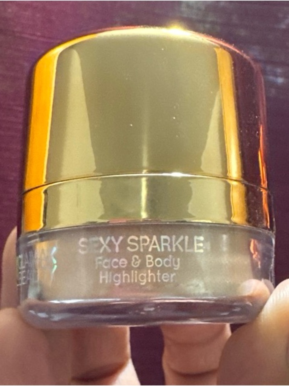 Face & Body Highlighter - Picture 5 of 8